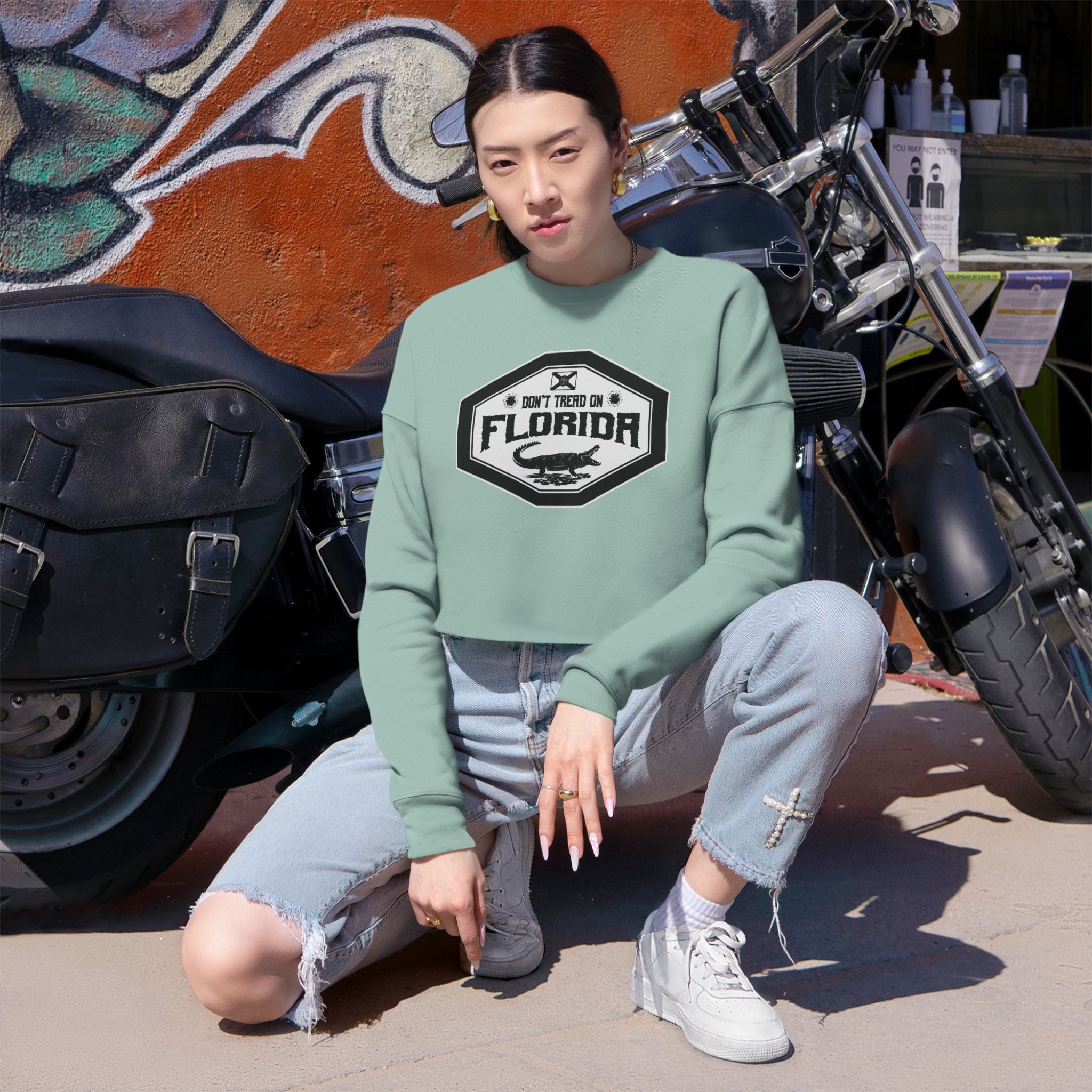 DTOF - Women's Crop Sweatshirt