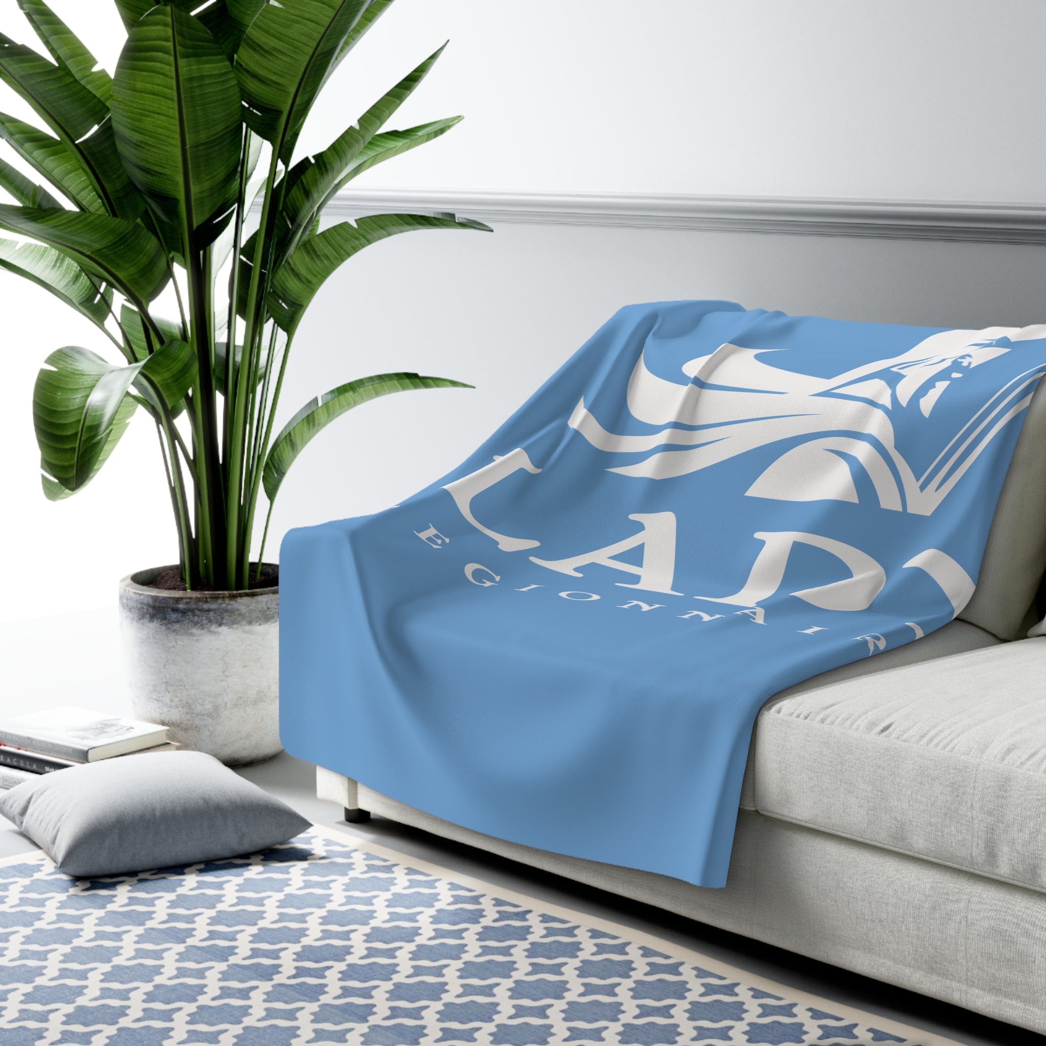 Lady Legionnaire - Sherpa Fleece Blanket
